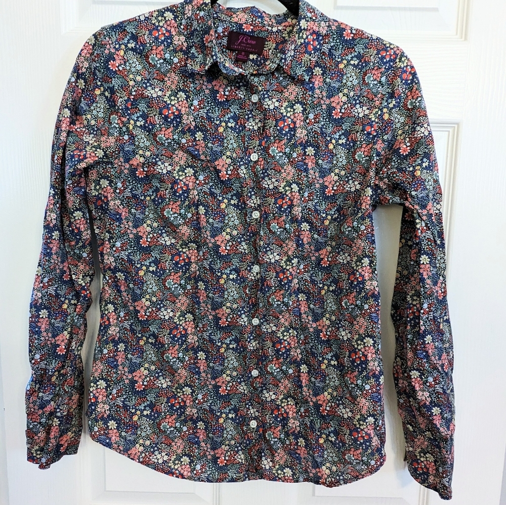 J Crew Perfect shirt in Liberty® elderberry floral - Picture 3 of 6